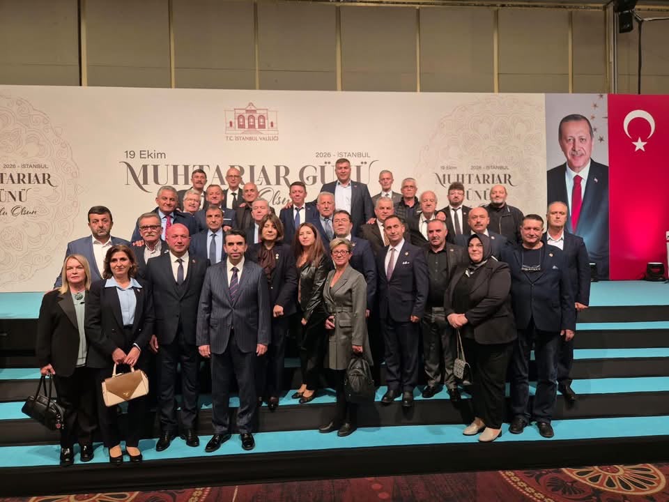 KAYMAKAM MURAT EREN VE  SİLİVRİLİ MUHTARLAR , İSTANBUL VALİSİ DAVUT GÜL İLE YEMEKTE BULUŞTU