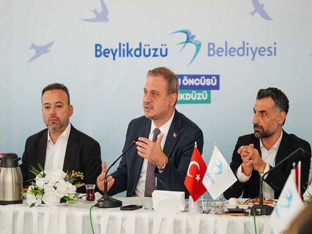 BEYLİKDÜZÜ’NDE 18 AYLIK SESSİZLİK ÇEBİ’DEN GECİKMİŞ BASIN TOPLANTISI, GAZETECİLERE DAVET ŞOKU!